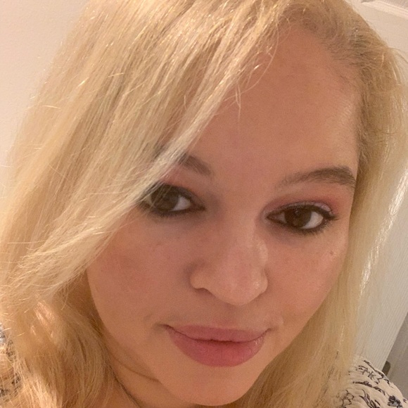 Meet your Posher, Rochelle - Picture 12 of 16